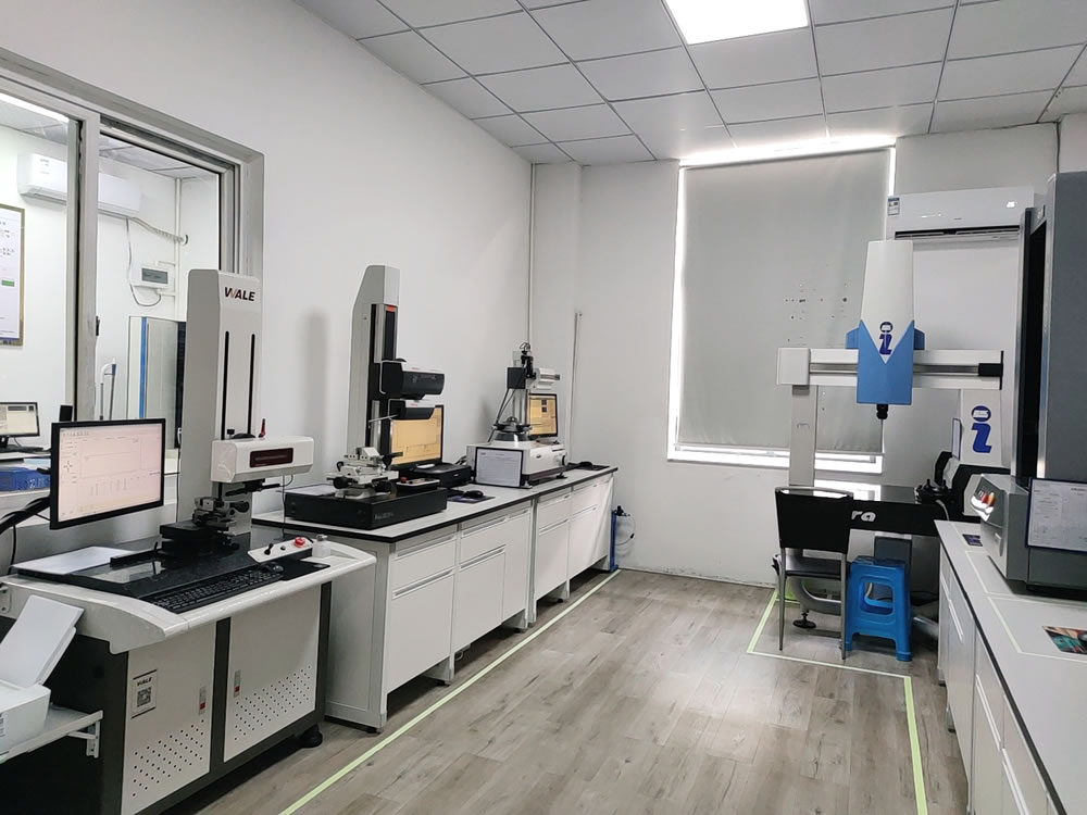 Laboratory with equipments